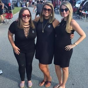 Meet your Posher, Lisa